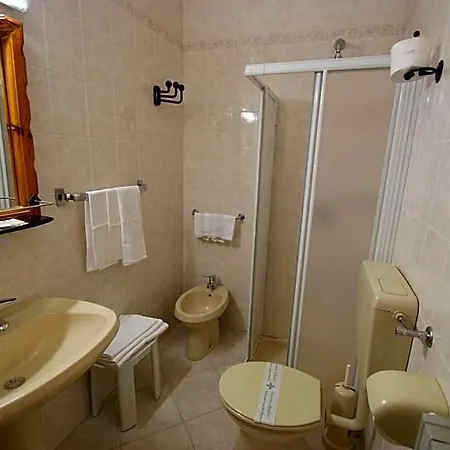 Hotel Europa 2*