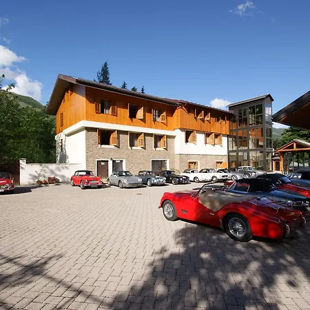 Europa Hotel 2*